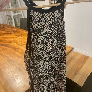 Dance & Marvel Black and Pink Geometric Backless Dress